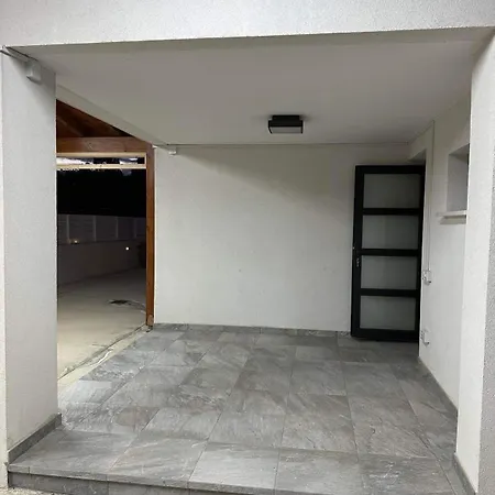 Great Escape -holiday House